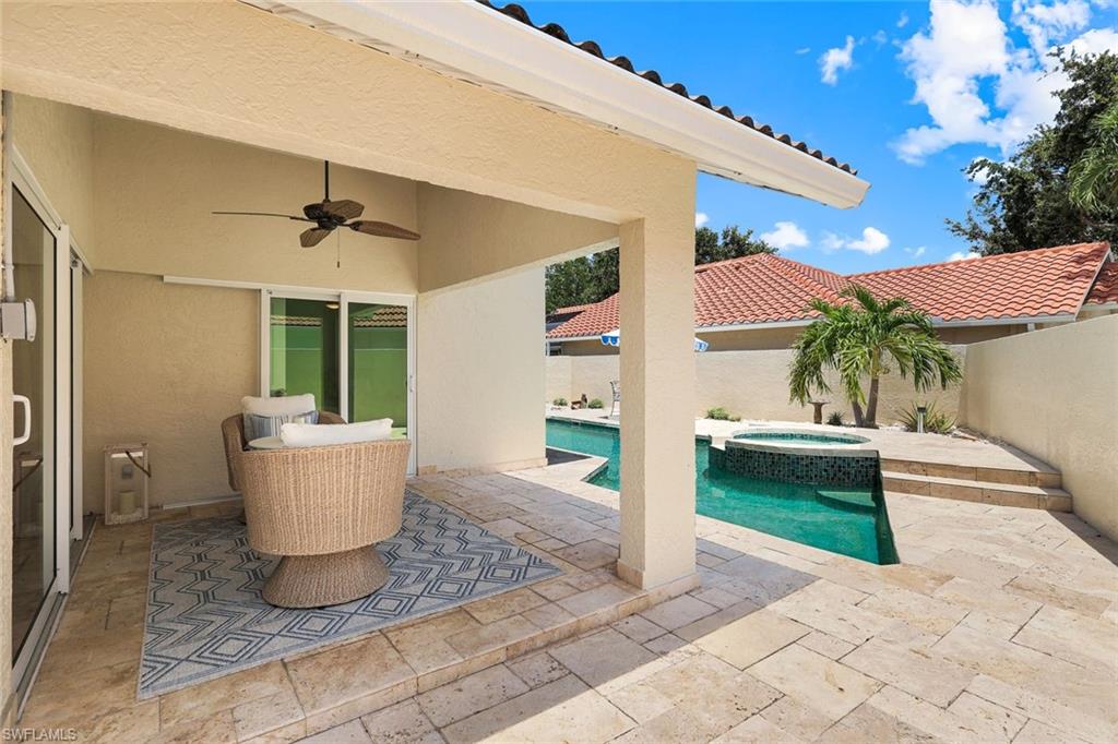 LONGSHORE LAKE - Residential