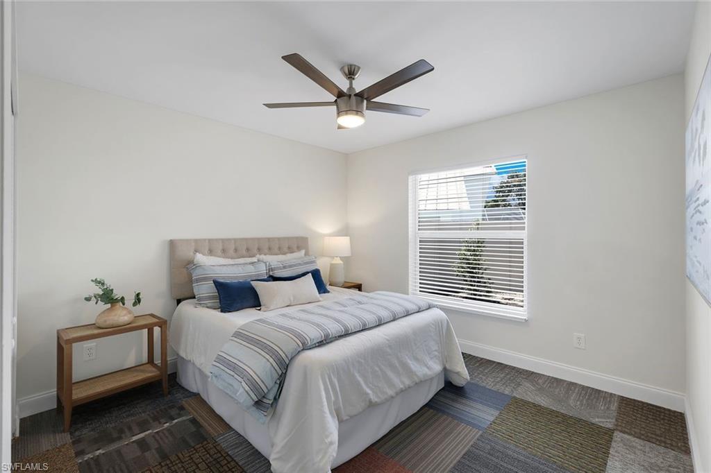 LONGSHORE LAKE - Residential