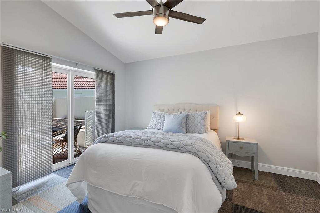 LONGSHORE LAKE - Residential
