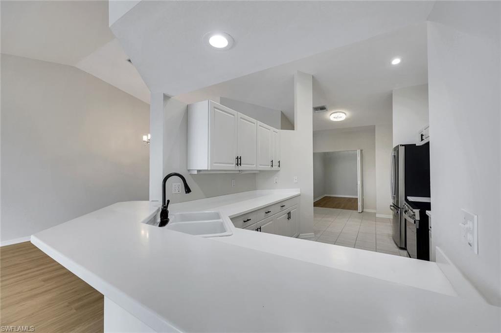 VILLAS AT WATERSIDE - Residential
