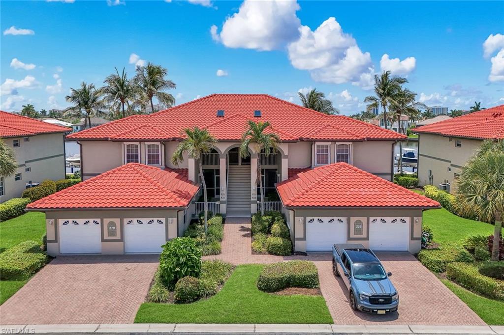 VILLAS AT WATERSIDE - Residential