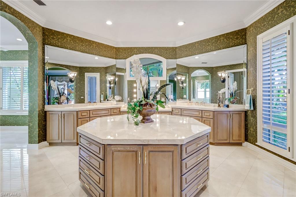 QUAIL WEST - Residential