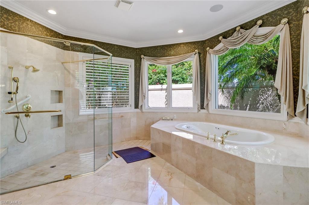 QUAIL WEST - Residential