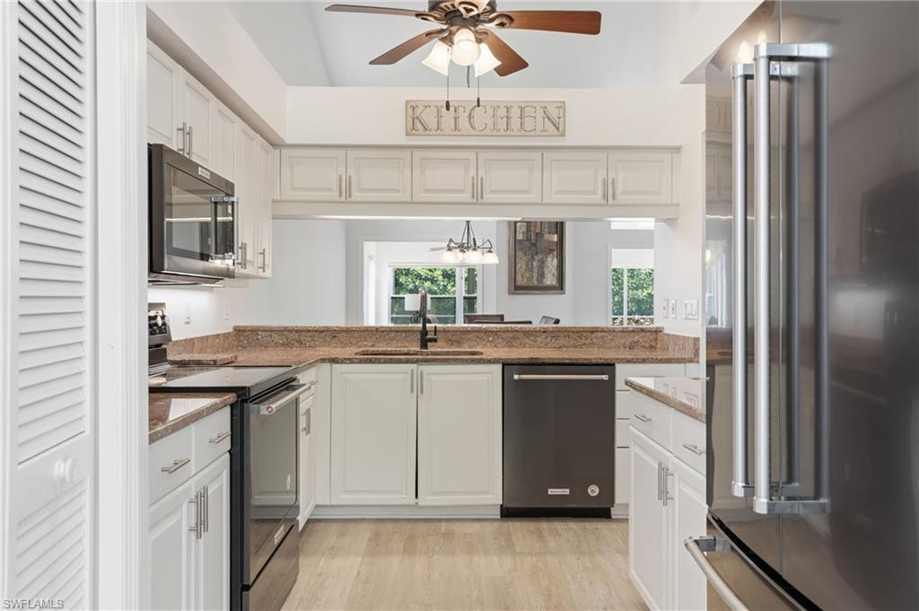 CROSS CREEK ESTATES - Residential