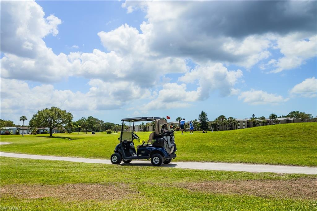 LAKEWOOD VILLAS - Residential