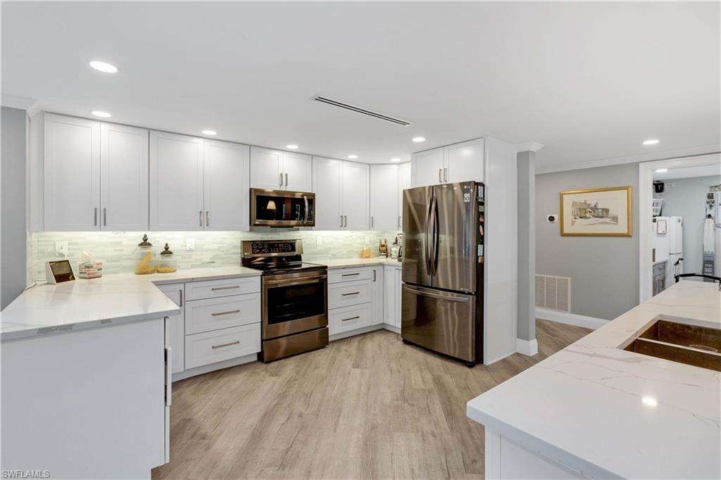 CYPRESS COMMONS - Residential