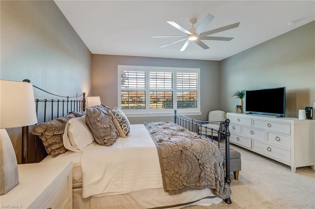 ESPLANADE - Residential Lease