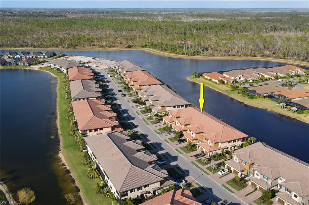 ESPLANADE - Residential Lease