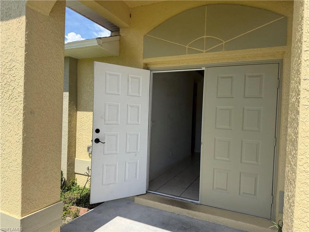 CAPE CORAL - Residential Lease