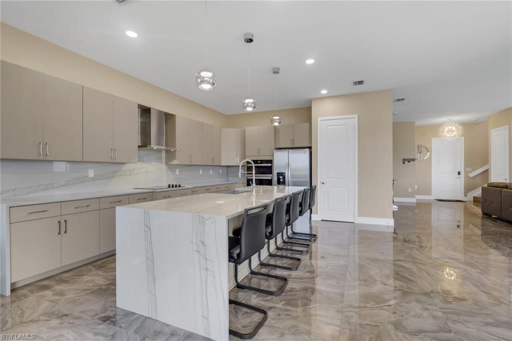 MAPLE RIDGE - Residential