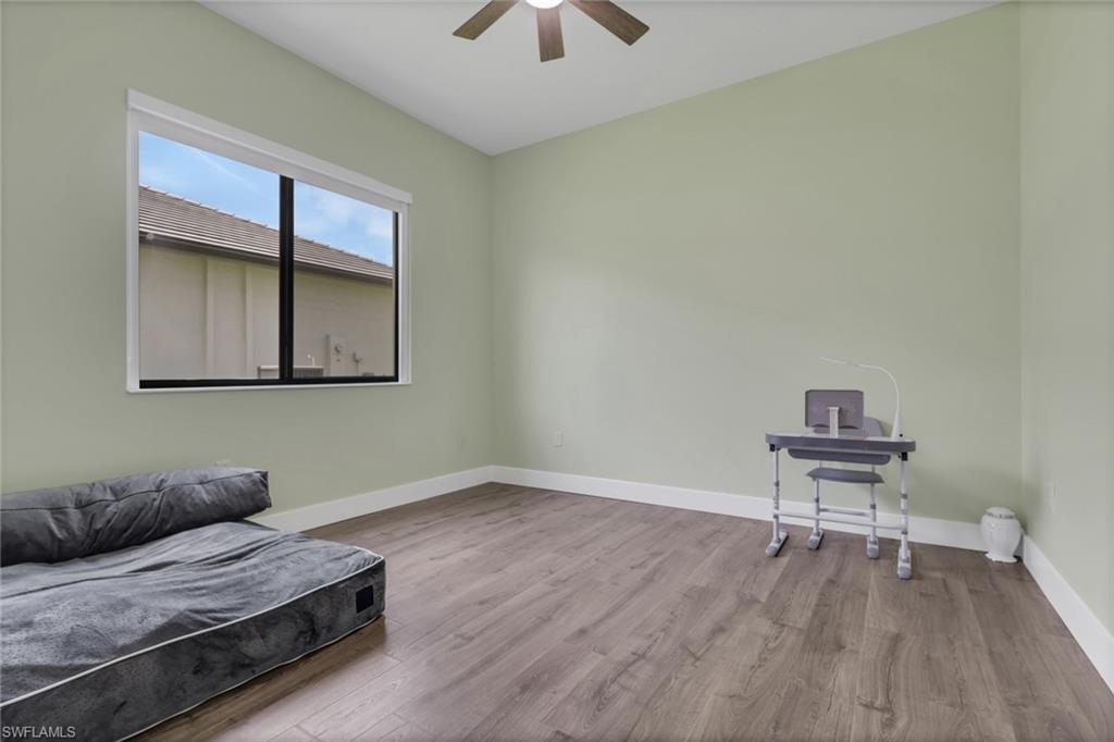 MAPLE RIDGE - Residential