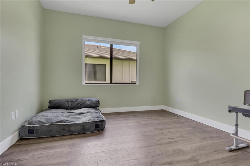 MAPLE RIDGE - Residential