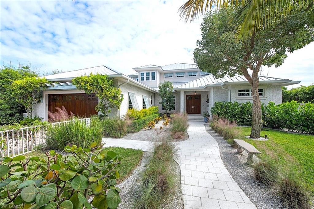 ROYAL HARBOR - Residential