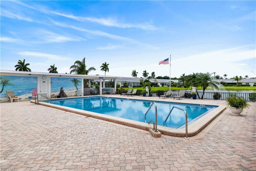 MYERLEE PARK NORTH CONDO - Residential