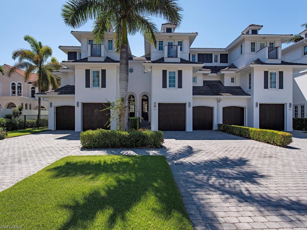 MANORS OF ST. THOMAS - Residential