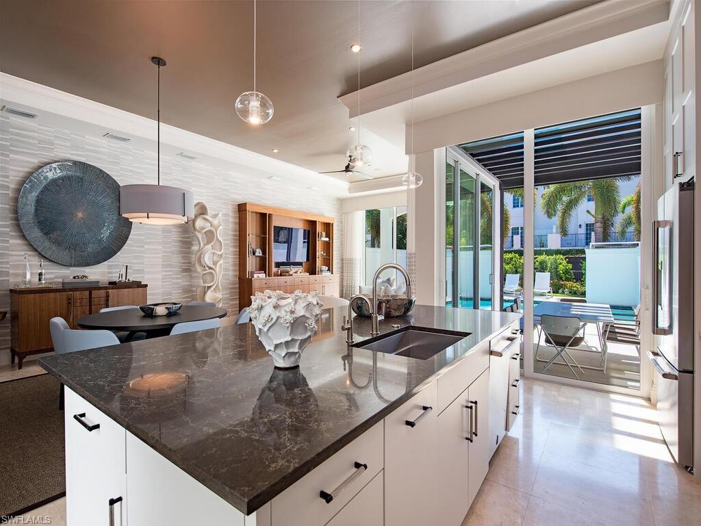 MANORS OF ST. THOMAS - Residential