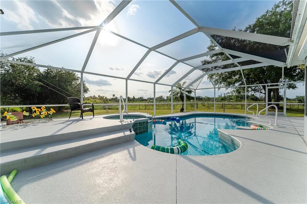 PARKWOOD - Residential