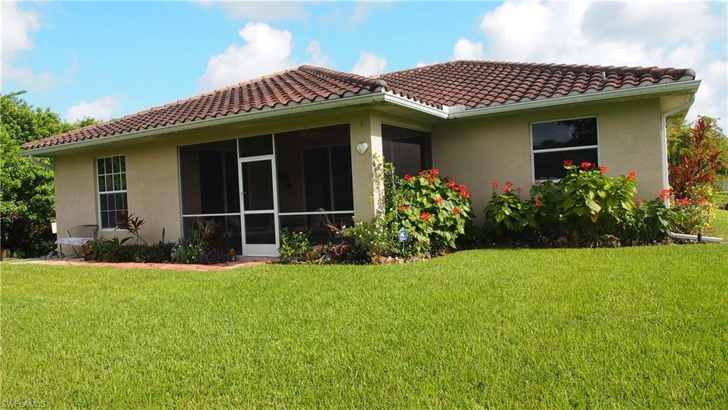 TWIN LAKE ESTATES - Residential