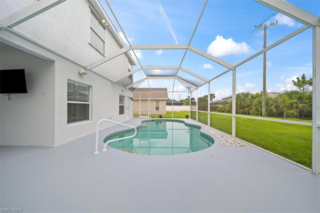 CYPRESS CAY - Residential