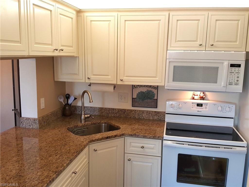 PINE RIDGE OF FORT MYERS VILLAGE - Residential