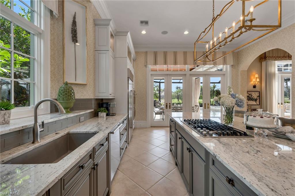ISLA VISTA - Residential