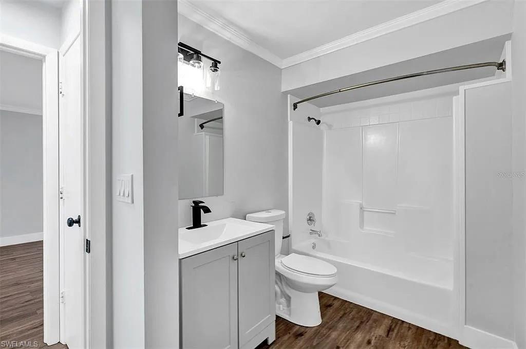 PORT CHARLOTTE - Residential