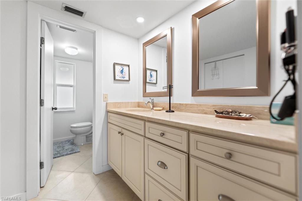 GLADES COUNTRY CLUB - Residential