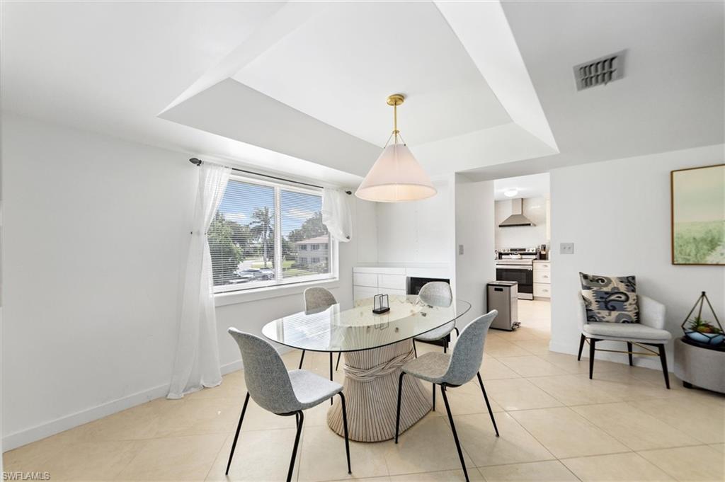 GLADES COUNTRY CLUB - Residential