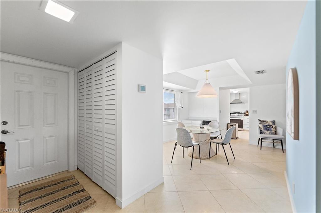 GLADES COUNTRY CLUB - Residential