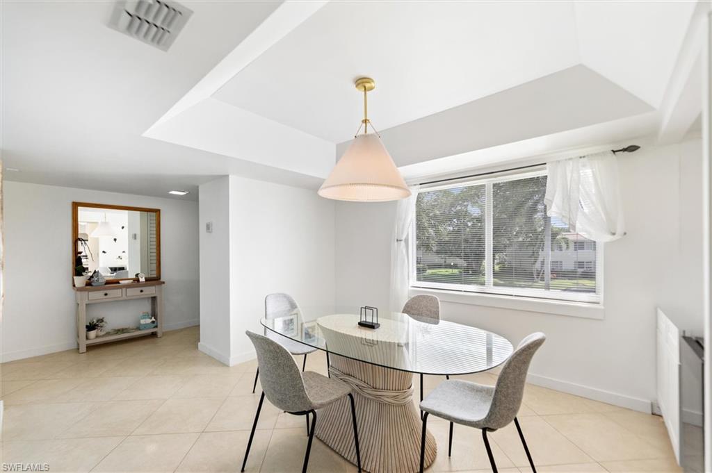 GLADES COUNTRY CLUB - Residential
