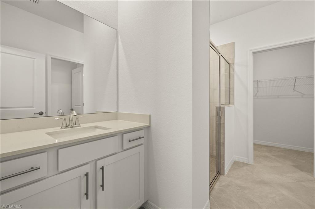 TUCKERS COVE - Residential Lease