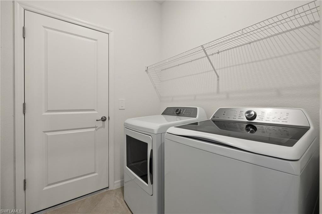 TUCKERS COVE - Residential Lease