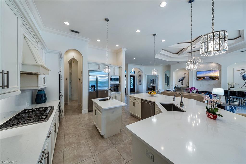 QUAIL WEST - Residential