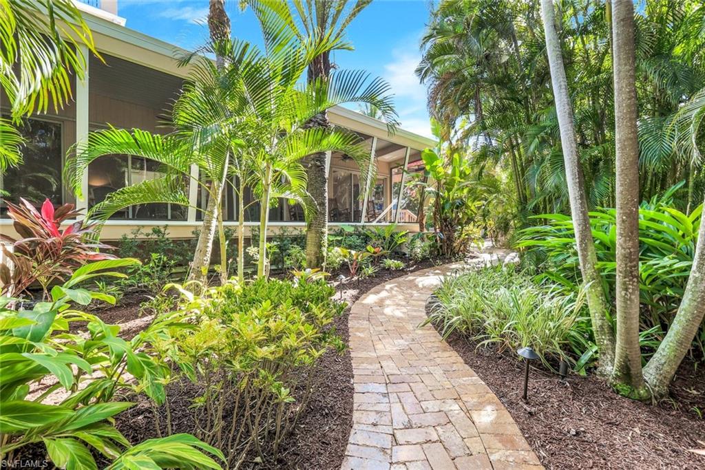 OLDE NAPLES - Residential Lease