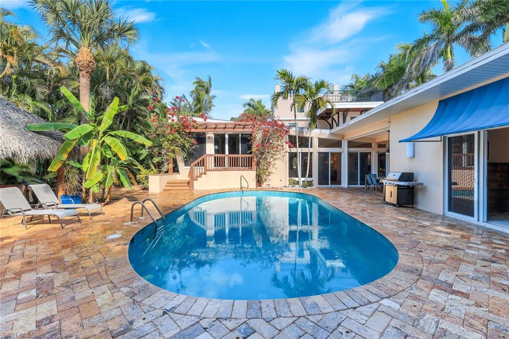OLDE NAPLES - Residential Lease