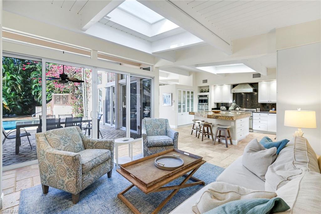OLDE NAPLES - Residential Lease