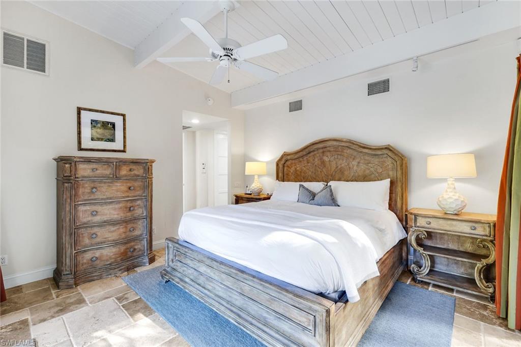 OLDE NAPLES - Residential Lease
