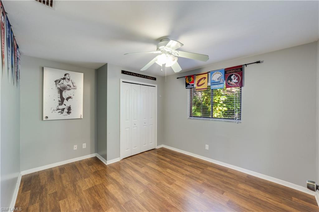 LAUREL OAKS - Residential