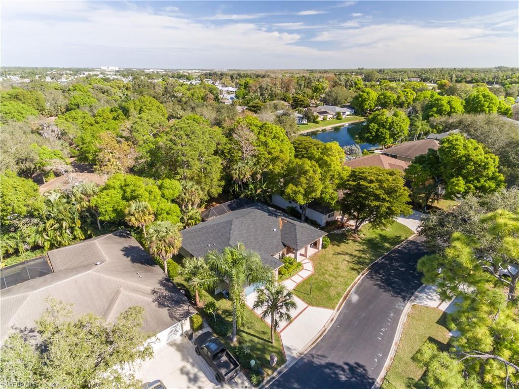 LAUREL OAKS - Residential