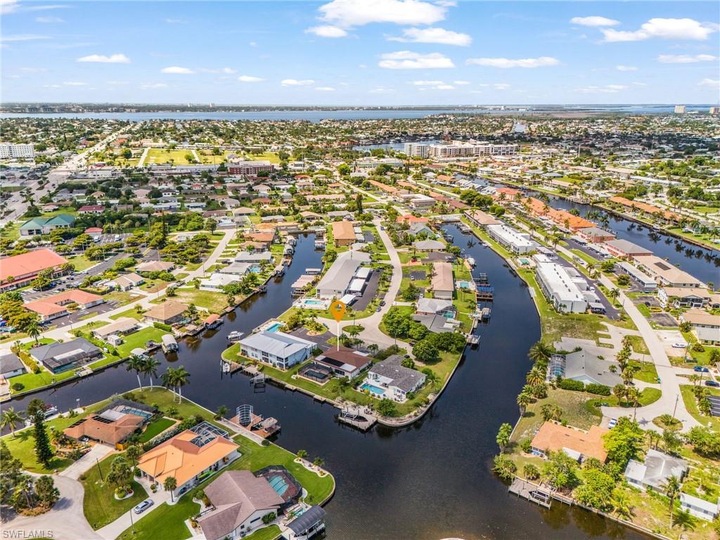 CAPE CORAL - Residential Income