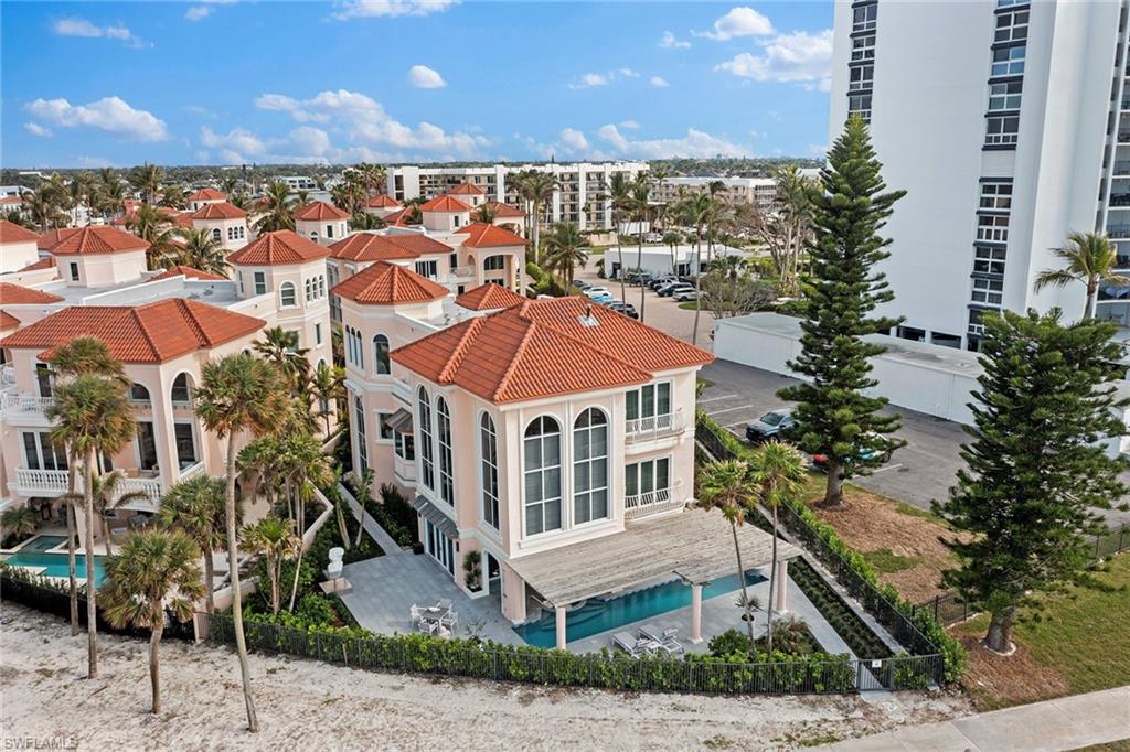 PARK SHORE - Residential