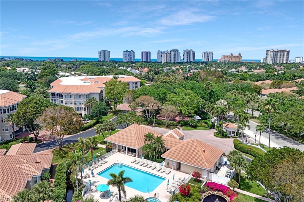 CRESCENT - Residential