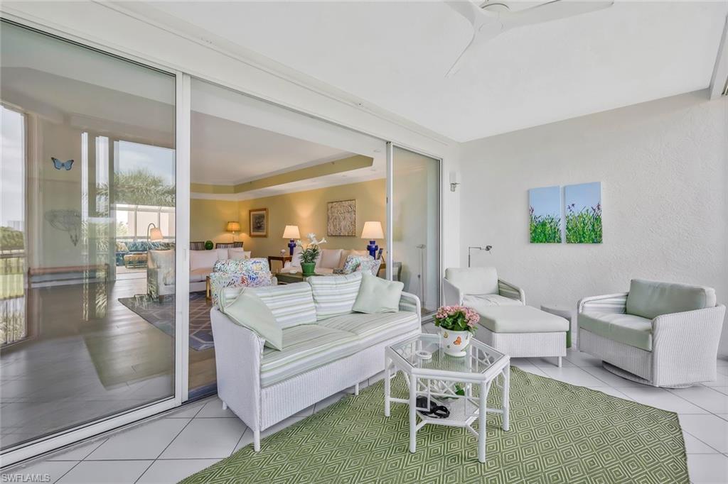 CRESCENT - Residential