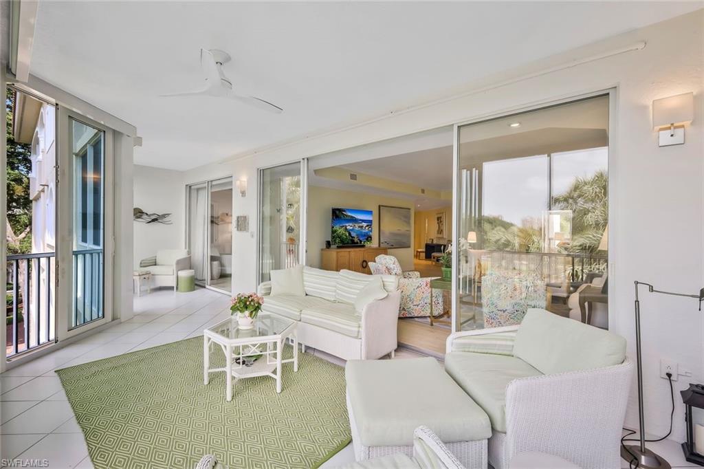 CRESCENT - Residential