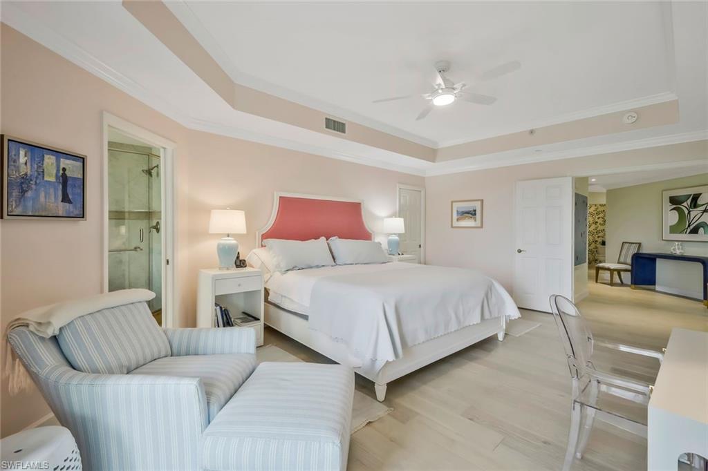 CRESCENT - Residential