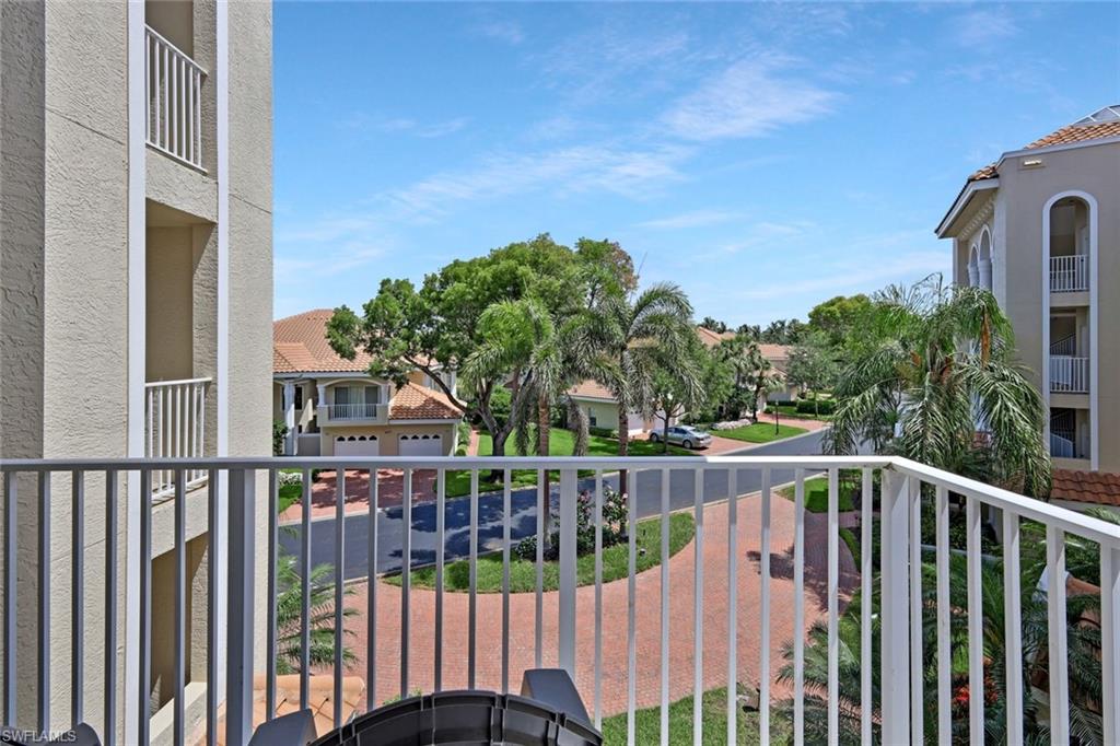 CRESCENT - Residential