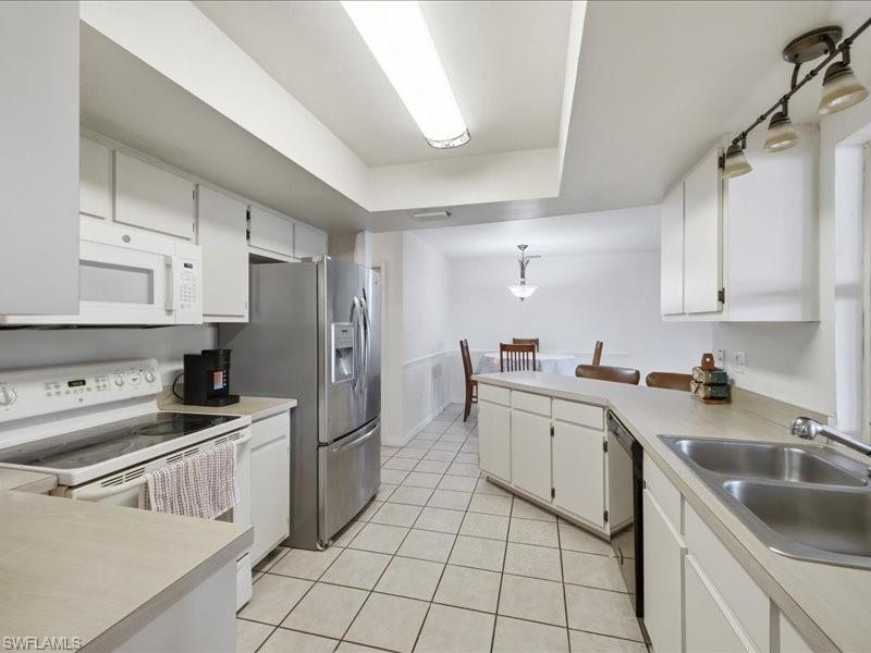 FORT MYERS SHORES - Residential