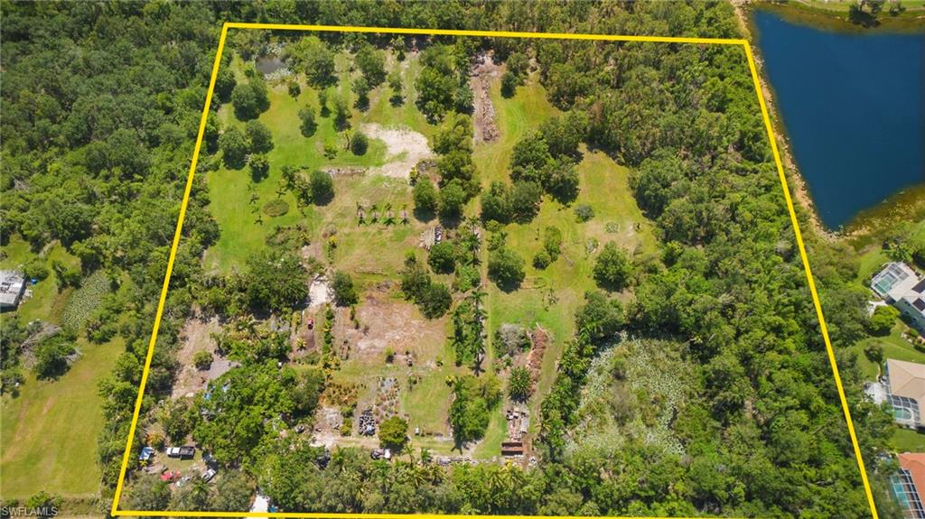 COLONIAL RANCHETTES UNRECORDED SUBDIVISION - Land