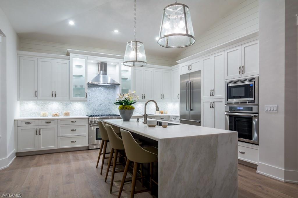 AQUALANE SHORES - Residential