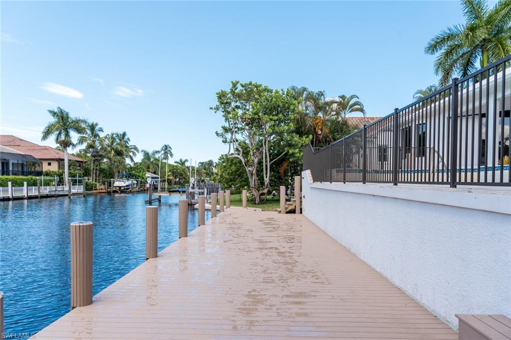 AQUALANE SHORES - Residential